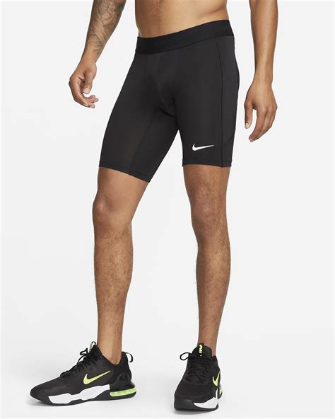 nike pro herren shorts|Nike Pro training shorts.